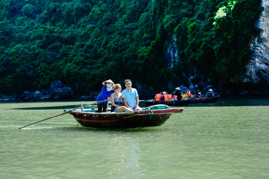 image of tourist visiting Hoa Cuong fishing village