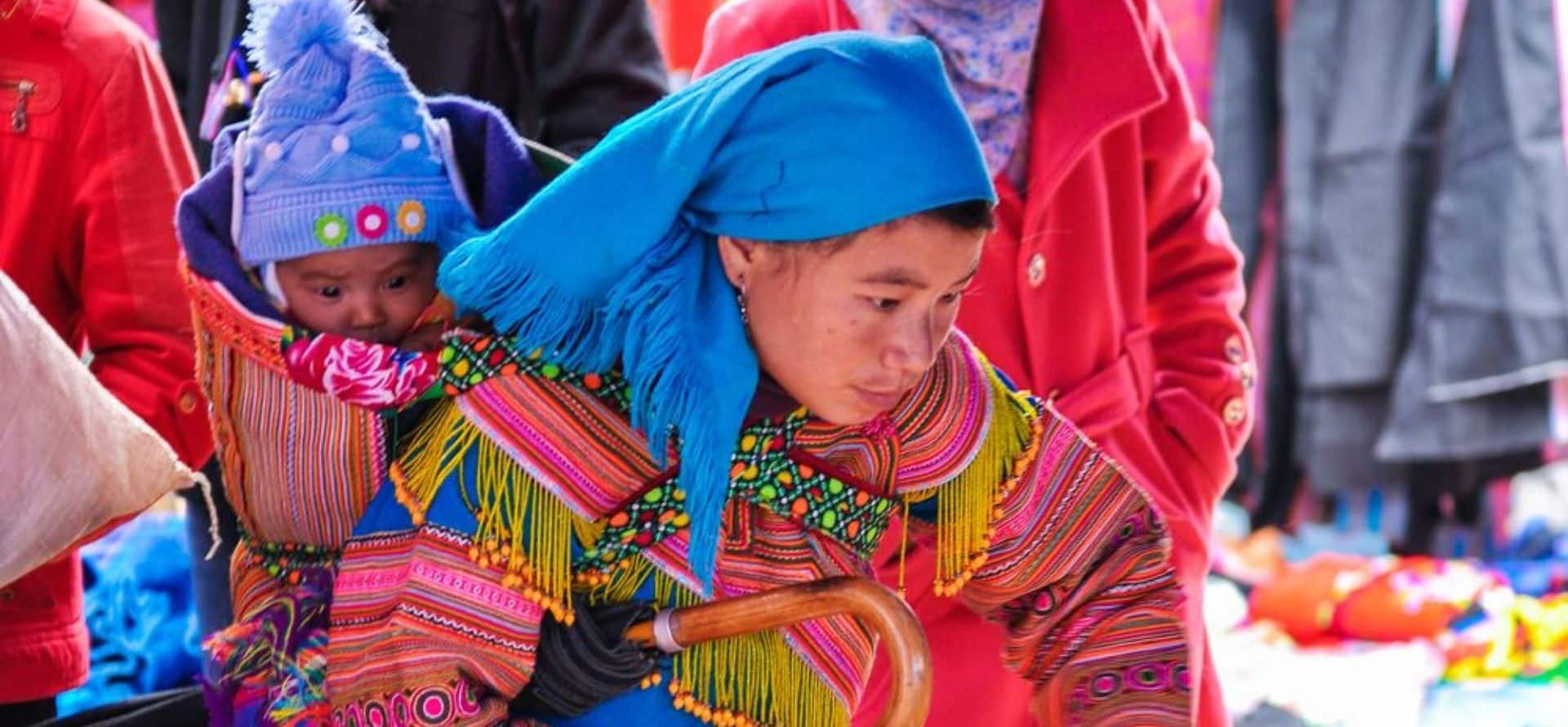 Coc Ly Market Tour Hanoi tour by Origin Vietnam