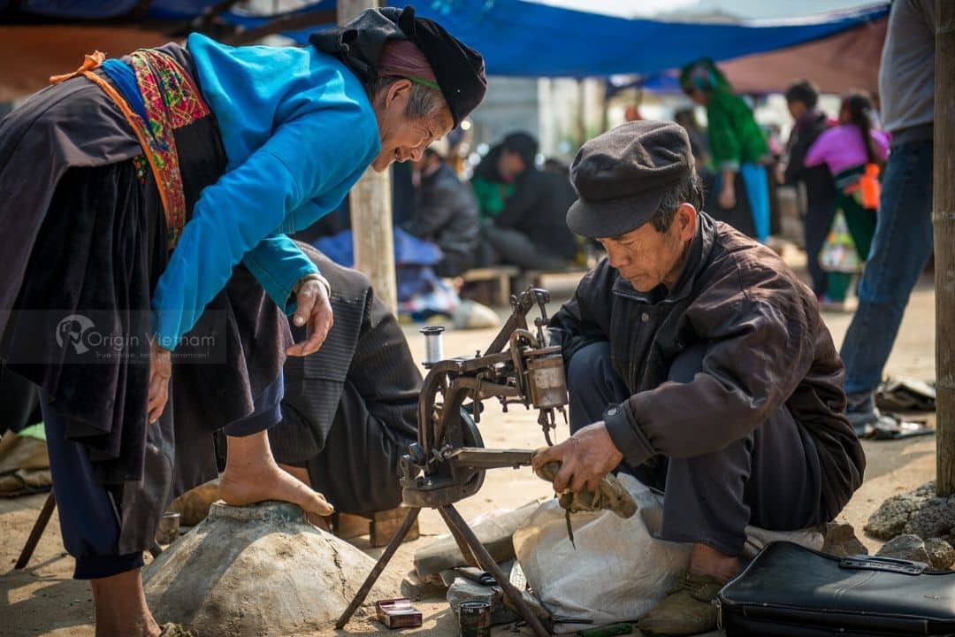 Dong Van Market Incredible Northern Vietnam 6 Days