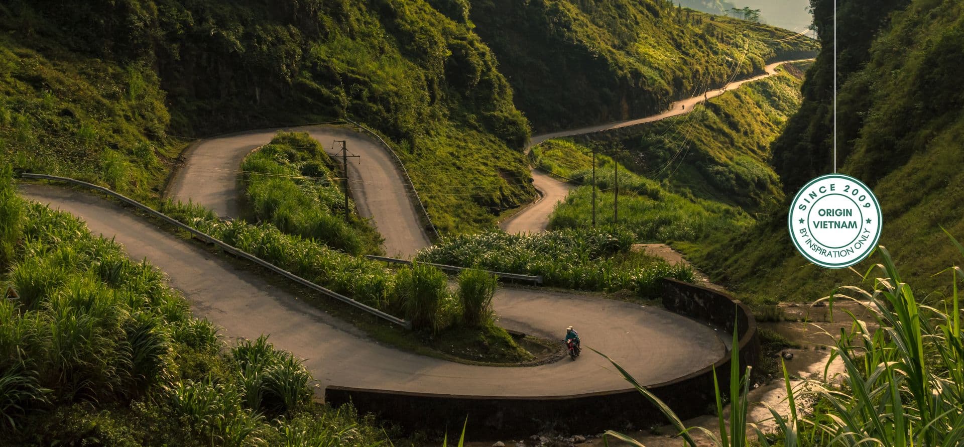 Ha Giang Motorbike Tours: The scenic mountain road on the Ha Giang Loop