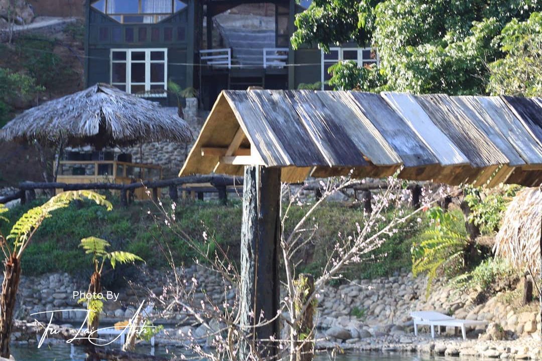 IMG Tram Tau Hot Springs 3