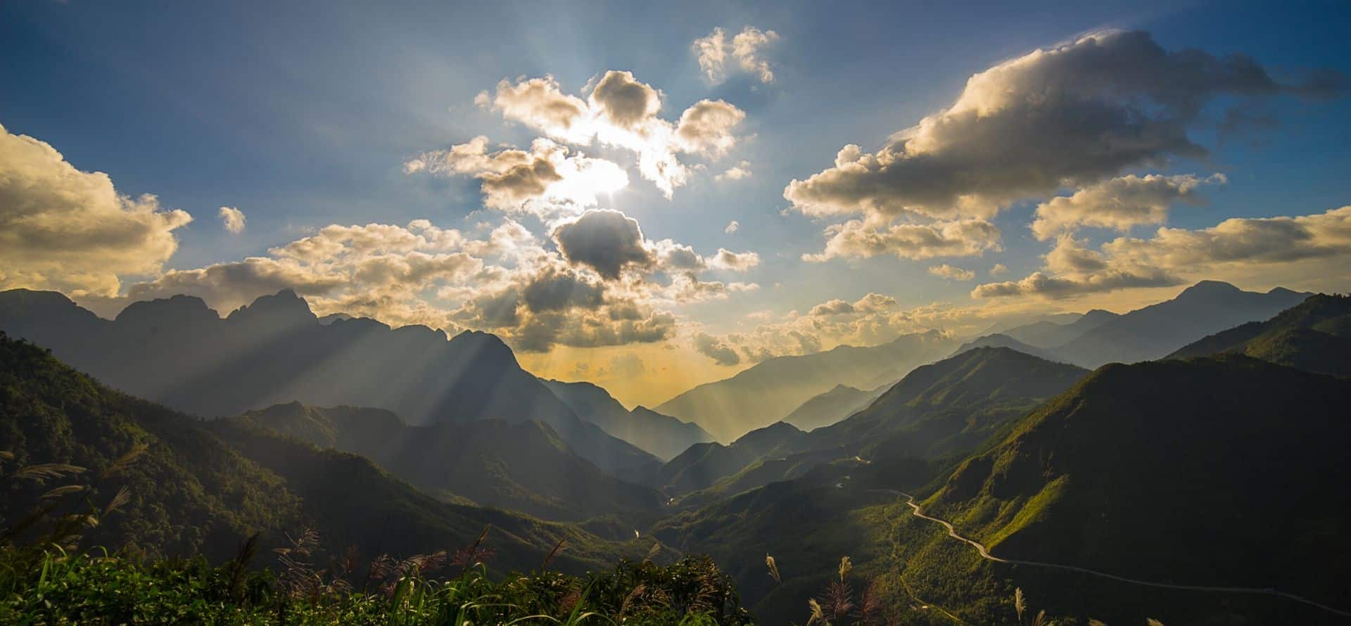 Sapa To Tram Ton Pass & Heaven Gate Half Day Sapa tour by Origin Vietnam