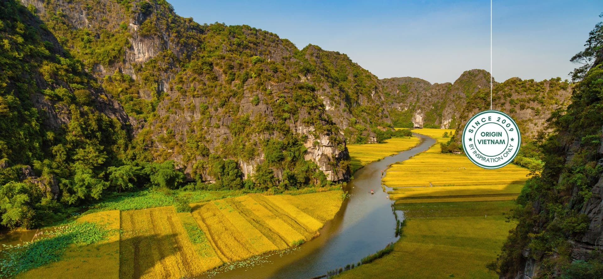 Tours to Ninh Binh from Hanoi featuring Trang An boat rides, Tam Coc rice fields and limestone landscapes