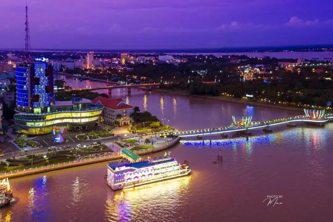 IMG Ninh Kieu Wharf Can Tho 1.jpg